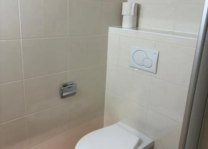 Down Town ローザンヌ